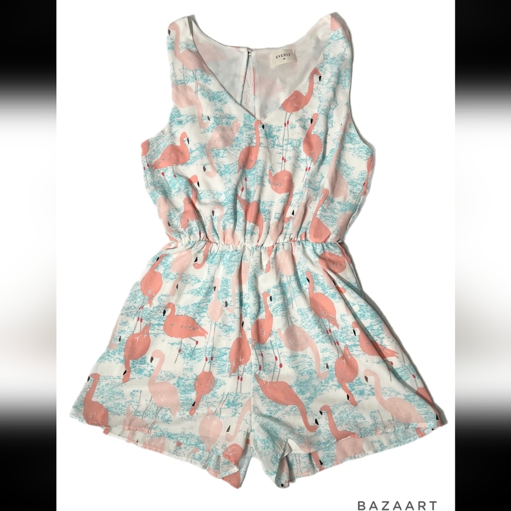 Everly Flamingo Open Back Romper Size Medium - Picture 3 of 6